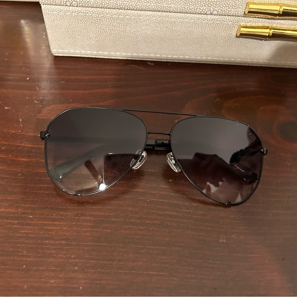 Dezi blueprint glasses